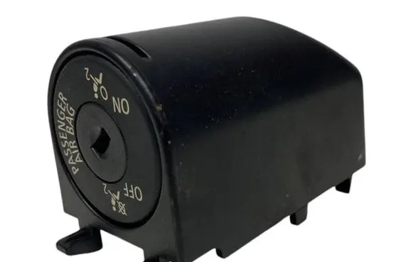BMW 5 E60 E61 Passenger airbag on/off switch 