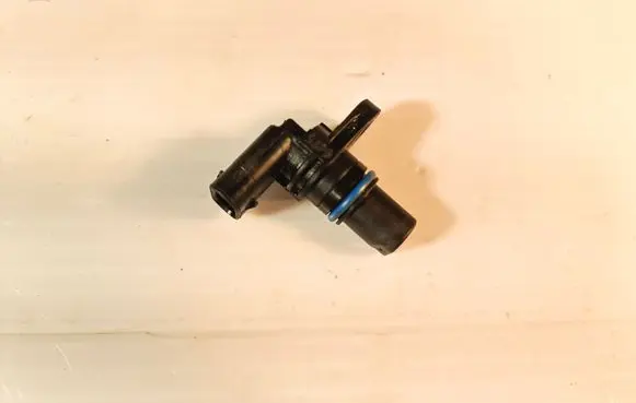 Audi A6 S6 C6 4F Camshaft position sensor 07L905163C