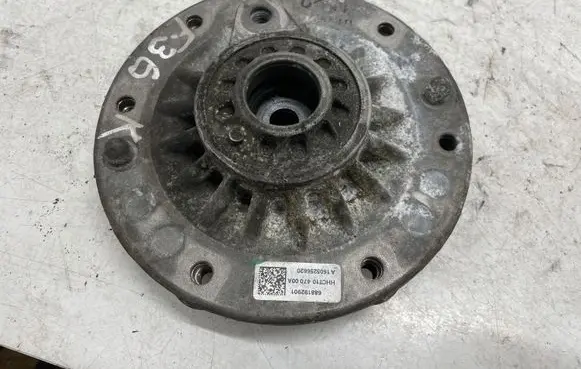 BMW 4 F36 Gran coupe Front upper strut mount 6881929