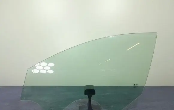 Opel Insignia A Front door window glass four-door