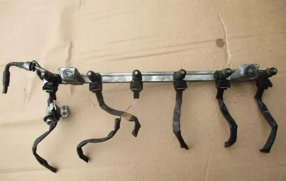Chevrolet Epica Fuel main line pipe 0280158097