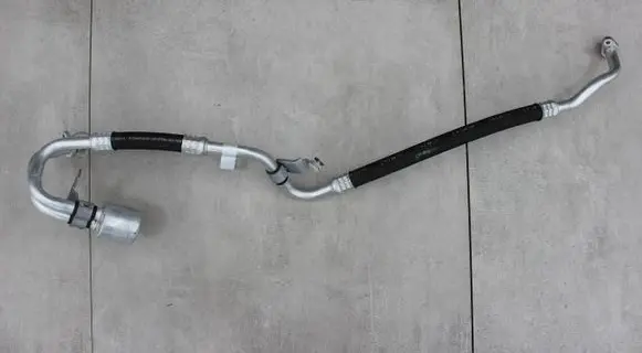 Renault Kangoo III Air conditioning (A/C) pipe/hose 924C71050R