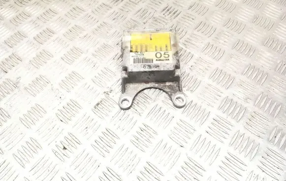 Toyota Land Cruiser (J120) Airbag control unit/module 8917060060 A0802YRA
