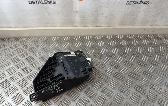 Land Rover Freelander Fuse module PP0PA66