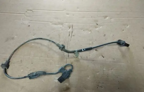 Honda CR-V ABS brake wheel speed sensor