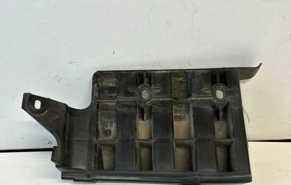 Audi A6 S6 C6 4F Rear bumper mounting bracket 4F5807898