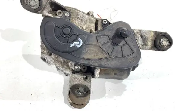 Front wiper linkage and motor