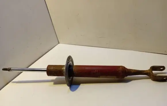 Audi A4 S4 B5 8D Front shock absorber/damper 8E0413031DF 8E0DF