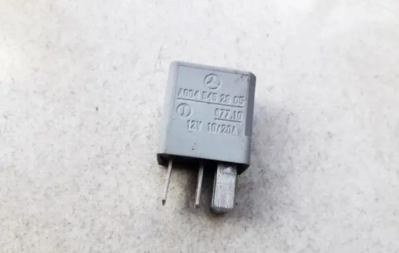 Mercedes-Benz Vito Viano W639 Other relay A0045452905