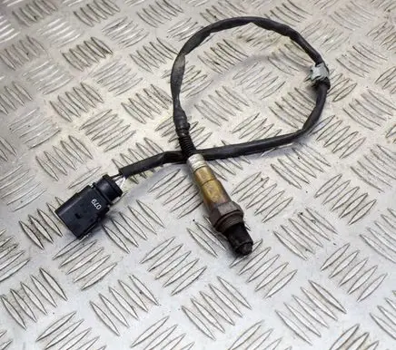Volkswagen Scirocco Lambda probe sensor 03C906262H 0258006859