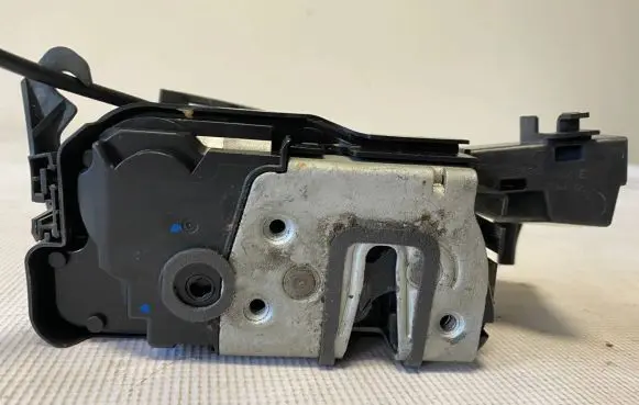 Ford Fiesta Rear door lock H1BBA264A26AK H1BB-A264A26-AK 40724182