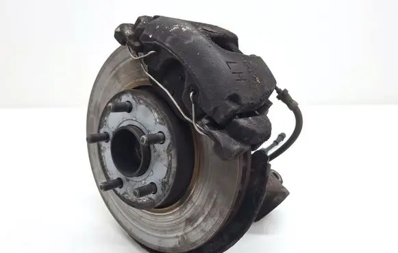 Ford C-MAX II Front wheel hub