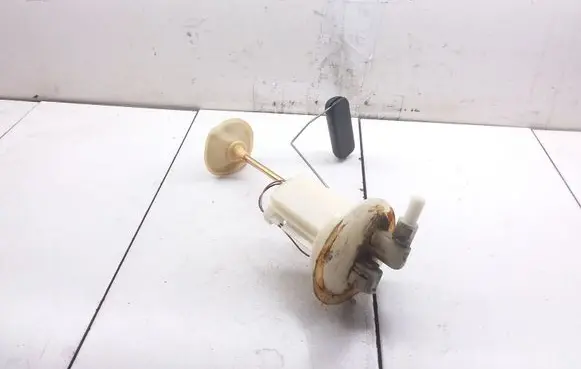 Subaru Legacy Fuel level sensor 1773