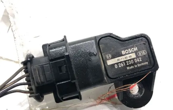 Opel Astra H Air pressure sensor 0261230042