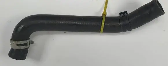 Mercedes-Benz S W220 Engine coolant pipe/hose A2208320194