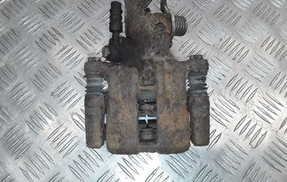 Nissan Primera Rear brake caliper
