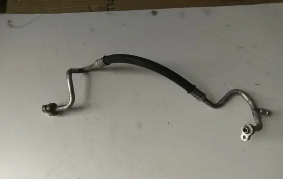 Mazda 3 I Air conditioning (A/C) pipe/hose