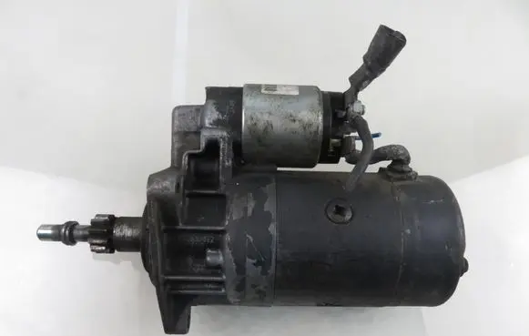 Volkswagen Transporter - Caravelle T4 Starter motor 028911023A