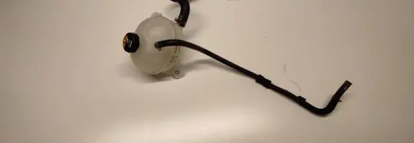 Hyundai Tucson LM Coolant expansion tank/reservoir 25430-D3500