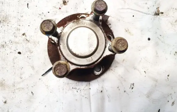 Opel Mokka Rear wheel hub 13593158