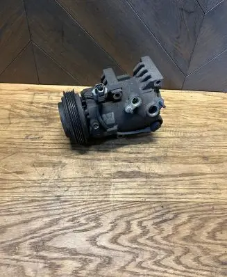 KIA Sportage Air conditioning (A/C) compressor (pump) F500DX9FA03 PAGFD46XG