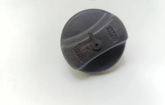 BMW 5 E60 E61 Fuel tank filler cap
