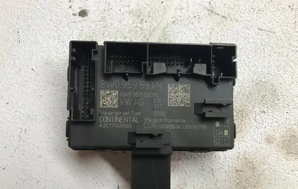 Audi A4 S4 B9 8W Door control unit/module