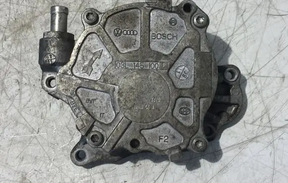 Volkswagen Transporter - Caravelle T5 Vacuum pump 03L145100