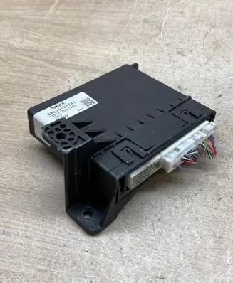 Toyota Avensis T270 Other control units/modules 8865005241 MB1777001840