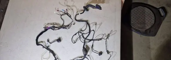 BMW 5 G30 G31 Front door wiring loom 9370948 TKT203382902