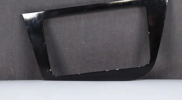 Seat Leon (1P) Radio/GPS head unit trim 1P1858071A