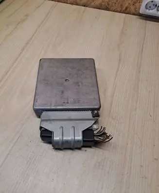 Ford Focus Engine control unit/module 98ABCXE 4116175 908101
