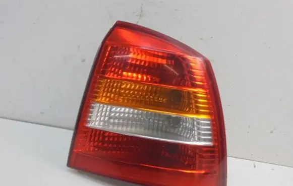 Opel Astra G Rear/tail lights 90521544