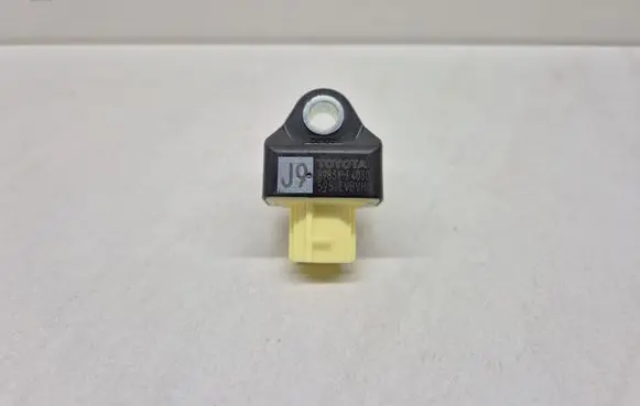 Toyota C-HR I Airbag deployment crash/impact sensor 89831F4030