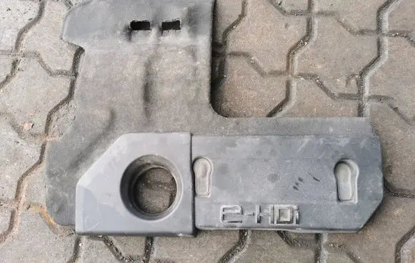 Peugeot 508 Front sound insulation 