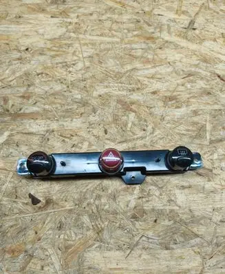 Fiat 500E Hazard light switch