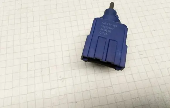 Clutch pedal sensor
