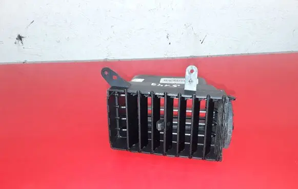 Chrysler Grand Voyager V Dash center air vent grill 05028820AA
