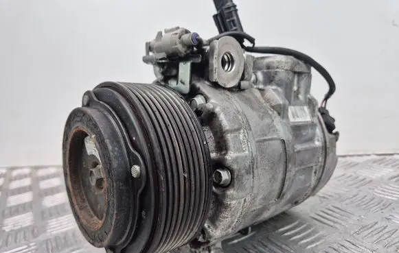 BMW 5 F10 F11 Air conditioning (A/C) compressor (pump) 9165808
