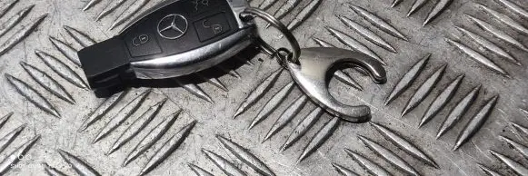Mercedes-Benz GLC C253 Ignition key/card 111222