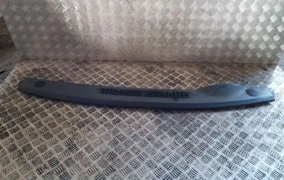 Jeep Cherokee III KJ Panel trim 5GD54TRMAD