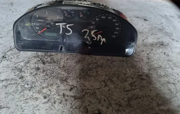 Volkswagen Transporter - Caravelle T5 Speedometer (instrument cluster) 7H0920850L