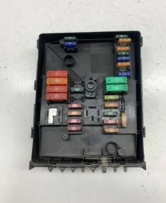 Volkswagen Touran I Fuse module 1K0937125A