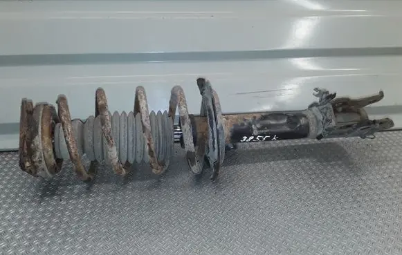 Mercedes-Benz A W169 Front shock absorber with coil spring