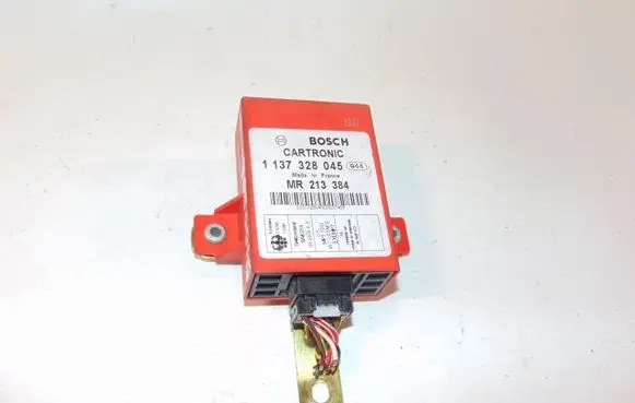 Mitsubishi Carisma Other control units/modules MR213384 1137328045