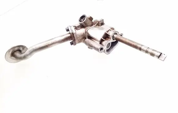 Volkswagen PASSAT B5 Oil pump 026115153A
