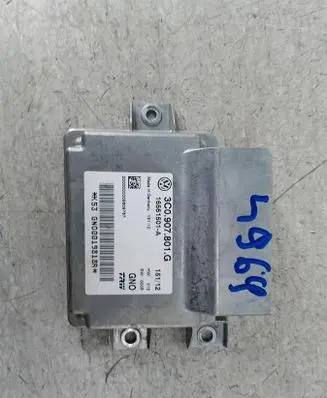 Volkswagen PASSAT B6 Hand brake control module 3C0907801G