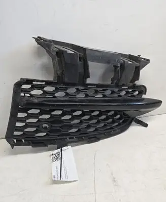 Jaguar XE Front bumper lower grill GX7M8B290CA