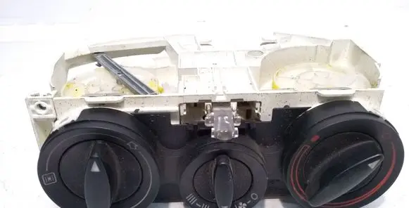Audi A4 S4 B5 8D Climate control unit 8L0819045A