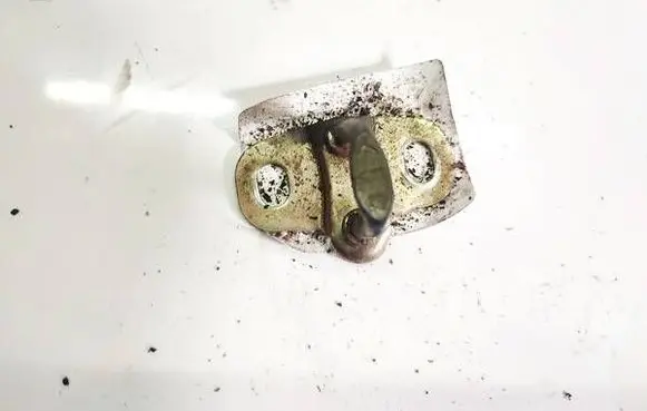Mitsubishi Galant Front door lock loop/hook striker 